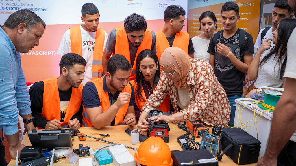 Formation de spécialisation co-certifiée public–privé dans le domaine du numérique au centre de formation EL Khadhra / ATFP et à la Fédération du Numérique / UTICA.